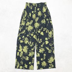 Ameri アメリ GRAINY FLOWER STRAIGHT PANTS パンツ 花柄 総柄 ブラック ポリエステル レディース S b03307
