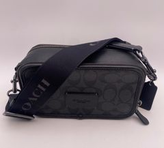 COACH コーチ ワイアット クロスボディバッグ シグネチャー ブラック