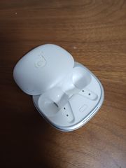 正規品）AirPods 第4世代 右耳のみ ノイズキャンセリング無しモデル