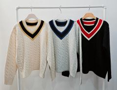 新品))Vネック ケーブル編み ニット 3 COLOR 選択1