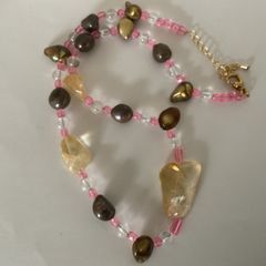 ★天然石★シトリン＆スイショウ★ビーズ入り★パールネックレス★ハンドメイド★ファッション★ネックレス★