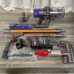 3523 ダイソン SV12 コードレスクリーナー 掃除機 スティッククリーナー/M6