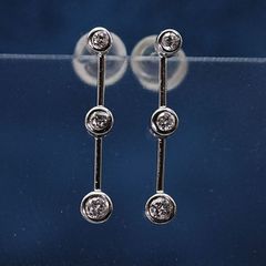 ヴァンドーム青山 K18WG 3連ダイヤモンド ピアス/24-4677S