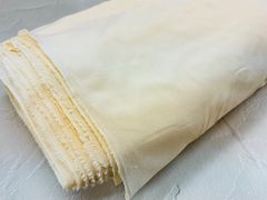 [普通地タイプ] ニット用織物接着芯　アイボリー系 [ 幅１１０ｃｍ×約７．５ｍ巻 ]