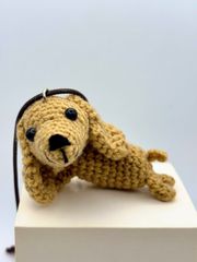 【ハンドメイド】ミニチュアダックスフンド クリーム あみぐるみ ダックス バッグチャーム 犬 MG-EY178