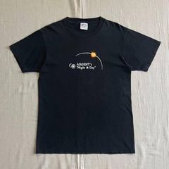 ～00s　vintage　MADE IN USA　アメリカ製　United Sports　Argent's "Night & Day"　メッセージロゴ　宇宙　天体　惑星アートグラフィックプリント　半袖コットンT シャツ　カットソー　ブラック　M　Y2K　個性派