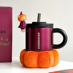 【ハロウィーン新作】Starbucks スターバックス ハロウィン 570ml かぼちゃ ベアリスタ くま付き ストロー付き 2WAY 直飲み ハンドル付き マグカップ タンブラー パープル ふわふわパンプキンカップホルダー付き 海外限定