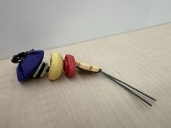 アンティーク調 ボタンチャーム ビーズ バッグチャーム ハンドメイド風