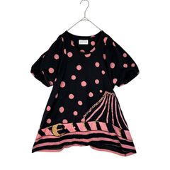 TSUMORI CHISATO ツモリチサト ドット柄チュニック ブラック ピンク 黒 レディース 半袖 ワンピース カットソー 水玉 総柄 マルチプリント ストライプ柄 ボーダー柄 切替デザイン パフスリーブ ボリューム袖 コットン 綿100％ フレア