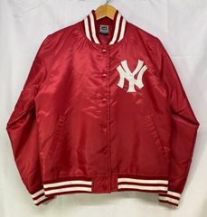 Majestic マジェスティック ニューヨークヤンキース スタジャン ナイロンジャケット サイズ: M カラー: レッド メンズ トップス