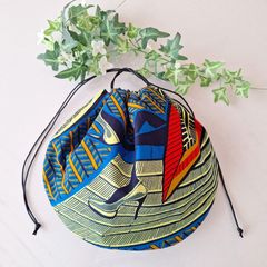【1点限り】まんまる巾着　ハンドメイド　アフリカンプリント　アフリカ布