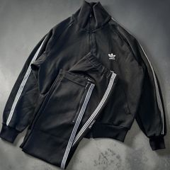 【アディダス】希少　ヴィンテージ　トラックジャケット　黒　M 70s  80s  デサント社　西ドイツ　ビンテージ　短丈　セットアップ　ジャージ　上下