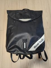 モンベル 防水 バックパック ブラック
