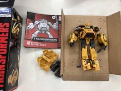 現状品 タカラトミー バンブルビー トランスフォーマー スタジオシリーズ SS GE-02 トランスフォーマー