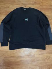 110 NIKE オーバーサイズ トレーナー