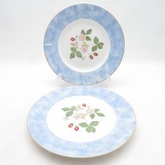 美品 WEDGWOOD ウェッジウッド ワイルドストロベリー フルリム 中皿 2枚 ペア 20cm パン ケーキ デザート SM6227K2 