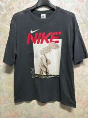ナイキ ニケ Tシャツ M