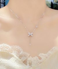 揺れる リボン ネックレス Y字首飾り 韓国風 レディース 細めチェーンネックレス 大人上品ジュエリー 輝く プチプラアクセサリー キラキララインストーン 結婚式披露宴 ネックレスシルバー 誕生日プレゼント お洒落 ギフト 1102