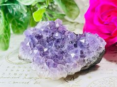 ゲーサイト内包　ウルグアイ産　アメジスト　紫水晶　クラスター　原石