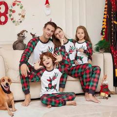 親子お揃い パジャマ クリスマス 衣装 コスチューム サンタ パジャマセット 親子ペアルック ルームウェア 長袖 メリークリスマス 家族 親子ペアカップル 子ども パパ ママ 大人 キッズ 可愛い サンタクロース 