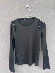 ZARA カットアウト Tシャツ