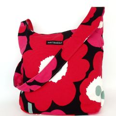 marimekko マリメッコ  ウニッコ 花柄ショルダーバッグ キャンバス 26-107(9)