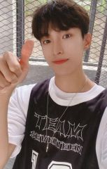 【中古】コレクションカード(男性) SEVENTEEN/DK(ドギョム)/「SEVENTEEN GLOBAL OFFICIAL FANCLUB `CARAT’ MEMBERSHIP KIT『SEVENTEEN IN TWENTY』」同梱フォトカード