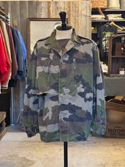 【80-90s】フランス軍 CCEカモ F2フィールドジャケット 迷彩 ミリタリー　破れ