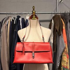 【東あずま店　併売品】　銀座カネマツ 赤 ワンショルダー バッグ かねまつ　leather　レザー　本革　トートバッグ　TOTE