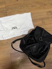 ZARA ザラ バックパック ブラック