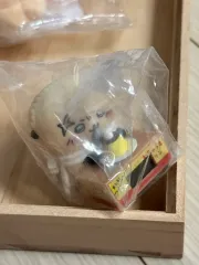 ちいかわ 段ボール 時計 ガチャ ラッコ