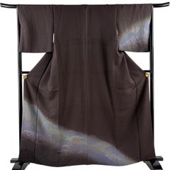 付下げ 身丈163.5cm 裄丈67cm M 袷 波 桜の花びら 金通し 絞り 茶紫 正絹 逸品 【中古】