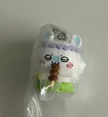 ちいかわ たべもの キーホルダー モモンガ ちいかわ たべもの いっぱい むしゃむしゃ