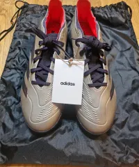 *未使用 新品* アディダス プレデター リーグラグビー tf サッカーシューズ