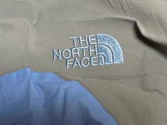 THE NORTH FACE ザノースフェイス ウィンドブレーカー ジャケット ベージュ/スカイ