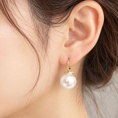 ホワイト パール ピアス 大粒 12mm 一粒 パール ピアス レディース ゴールド フックピアス レバーバック 揺れるピアス ホワイト 上品 高級感 大人可愛い シンプル 韓国 フェミニン きれいめ 存在感 大ぶり 通勤 オフィス フォーマル ギフト