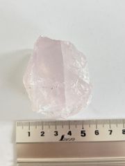【E37176】 ローズクォーツ マダガスカル産 原石 天然石 パワーストーン 鉱物 紅水晶　原石　クリスタルワールド