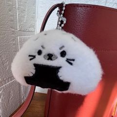 おにぎりあざらし　キーホルダー　チャーム　新品