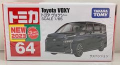 タカラトミー トミカ赤箱ベトナム製 トヨタ ヴォクシー/新車シール付 64