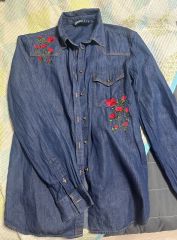 格安出品) ZARA 花刺繍 デニム シャツ