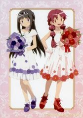 【中古】キャラカード 暁美ほむら＆佐倉杏子 「劇場版 魔法少女まどか☆マギカ ＜ワルプルギスの廻天＞ POP UP SHOP in マルイ 描き下ろし 花びらワンピースver. トレーディングブロマイド」