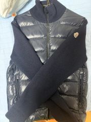 モンクレール マグリオネ ニット ダウン M 正規品
