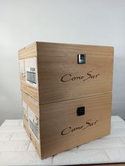 【2点まとめ】コノスル オーシオ ワイン木箱 蓋・留め具付き PLNOT NOIR OCIO 収納ボックス DIY インテリア ※シールあり/ シール剥がし跡あり/仕切りなし 蓋付きウッドボックス アンティーク風収納 Cono Sur