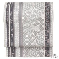 名古屋帯 正絹 八寸名古屋帯 全通柄 白灰 織柄 ひょうたん 縞 モダン 長さ383cm 幅31cm 観劇 街歩き ランチ お出かけ リサイクル帯 中古帯 仕立て上がり帯 レディース 女性用 着物 即日発送 