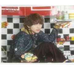 M!LK 吉田仁人 生写真