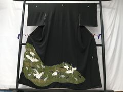 平和屋着物■豪華黒留袖　作家物　駒刺繍　流水飛鶴文　金彩　正絹　逸品　CABM6609ua