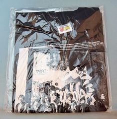 ジャニーズWEST 20年W trouble Tシャツ