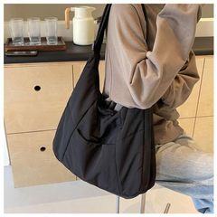 ショルダーバッグ レディース ラウンドショルダーバッグ 2WAY ポケット付き 大きめ ボディバッグ 旅行バッグ 軽量 通勤 通学