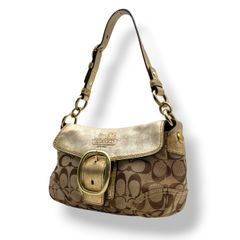 良品 COACH コーチ 12375 ソーホー シグネチャー フラップ ショルダーバッグ ワンショルダー キャンバス レザー ベージュ ゴールド レディース 肩掛け シグネチャー 総柄 ロゴ バックル ゴールドカラー金具 ポケット S68