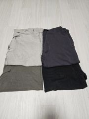 UNIQLO ユニクロ クルーネックTシャツ 4枚 (クルーネックT) 出品